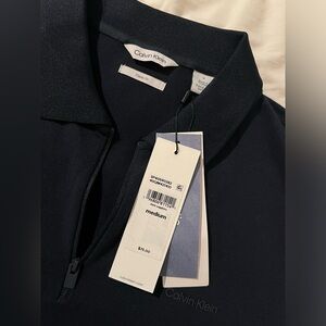 NWT Mens Calvin Klein Classic fit Athletic Half zip polo. Size M